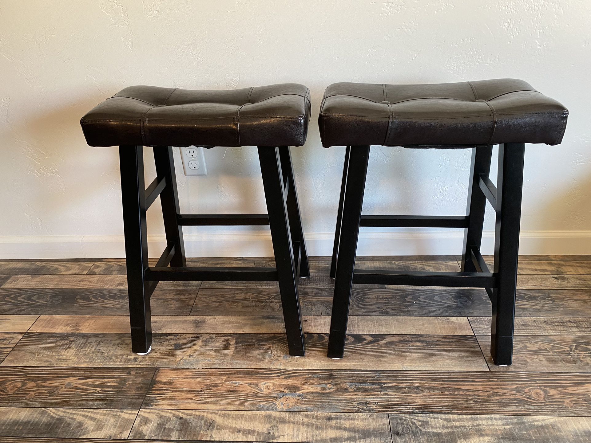 Counter High Bar Stools PICK UP ONLY