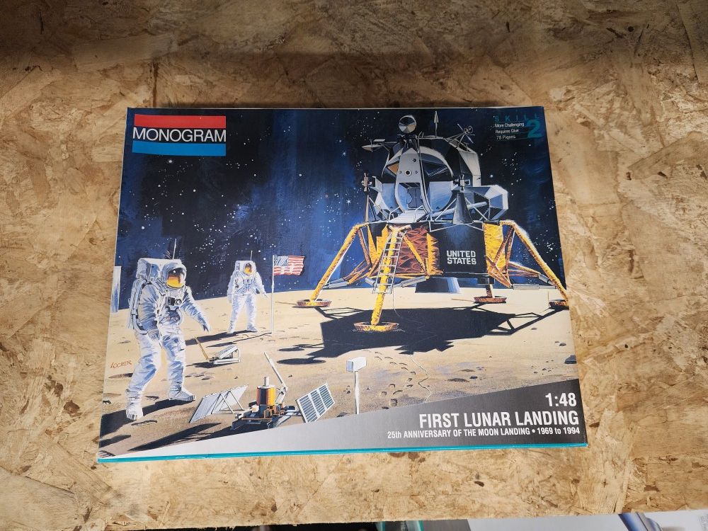 Mongram 1/48 First Lunar Landing Kit