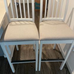 2 Bar Stools