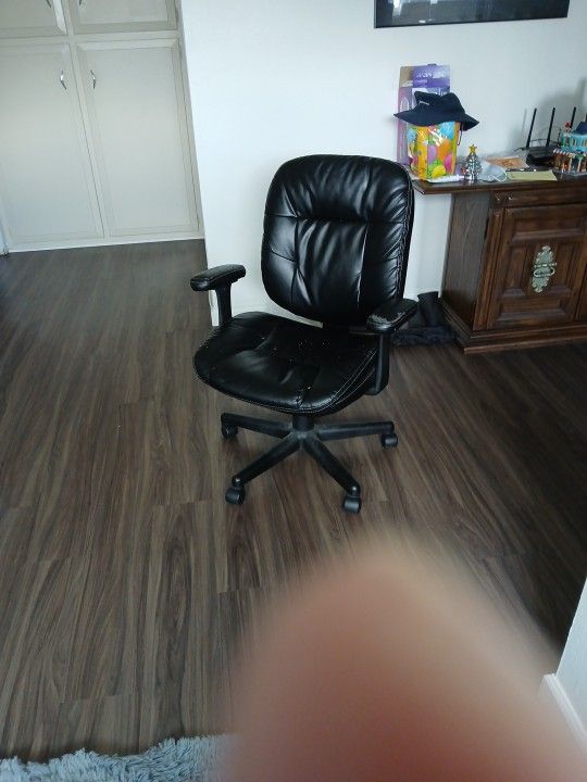 Swivel Chair