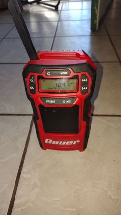 Bauer  20V cordless compact radio