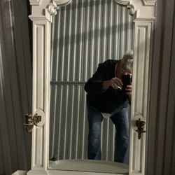 Beautiful Shabby Chic Mirror 