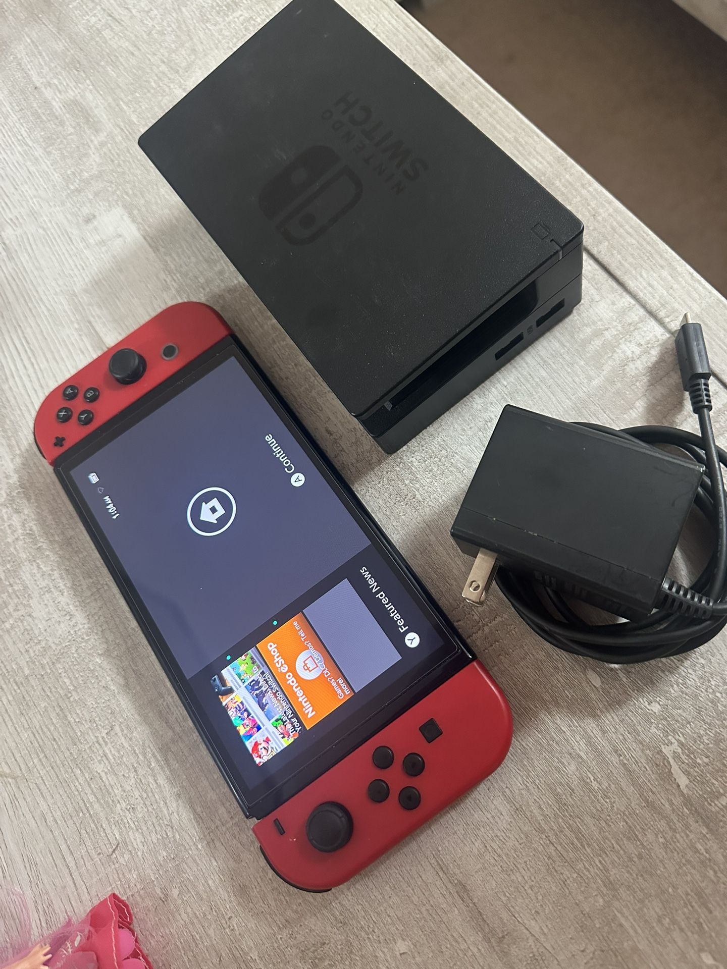 Nintendo Switch Oled W/ Dock & Charger