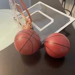 mini basketball hoop