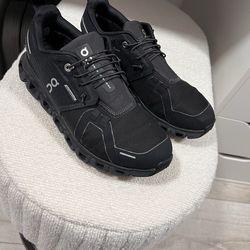 ON Cloud 6 waterproof