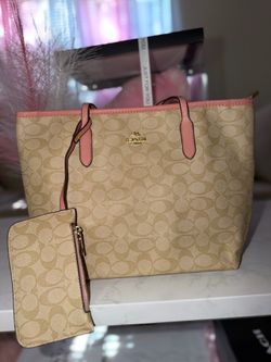 Coach Tote Bag For sale