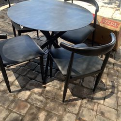 Small Black Table, With Chairs
