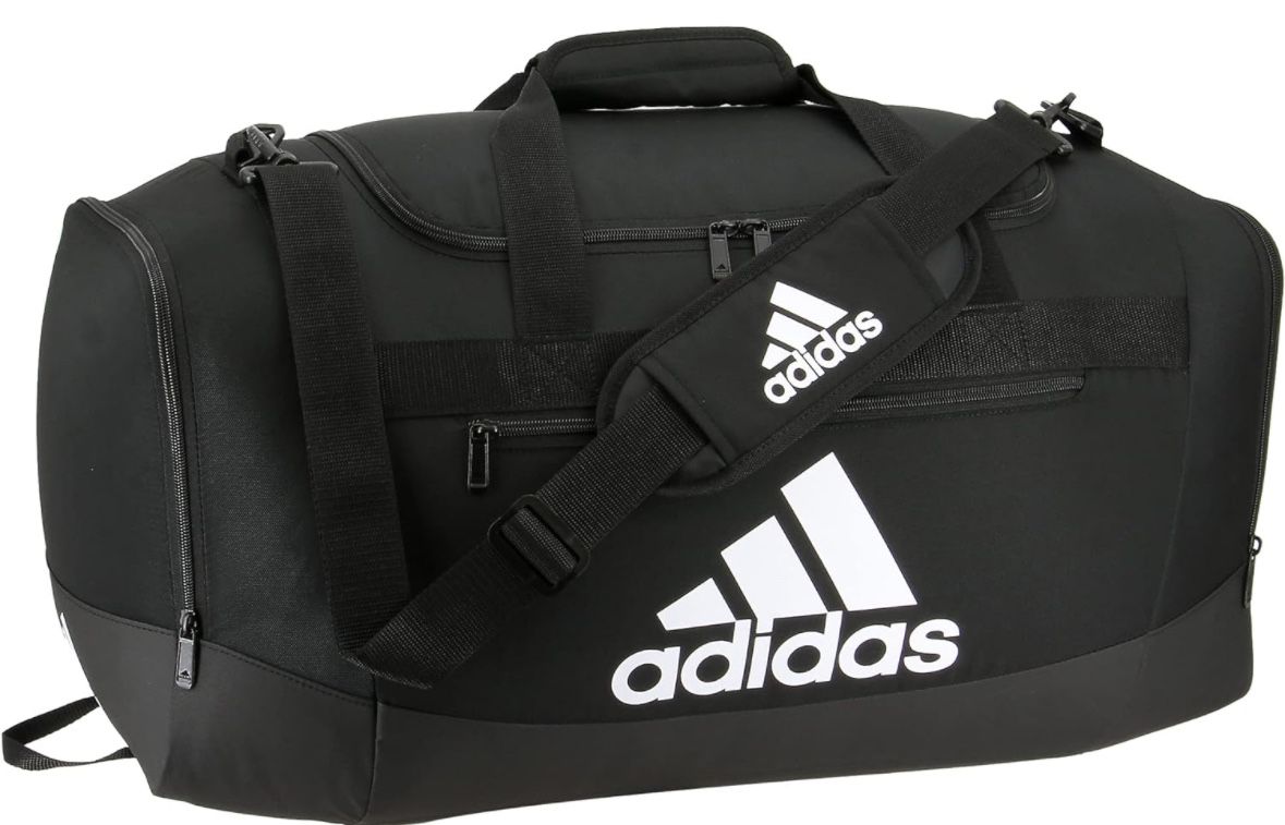 Adidas Medium Duffle Bag New With Tags 