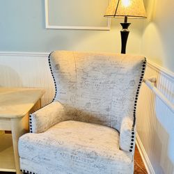 Designer Wingback Accent Chair – Tailored Linen & Silver Nailhead Detail