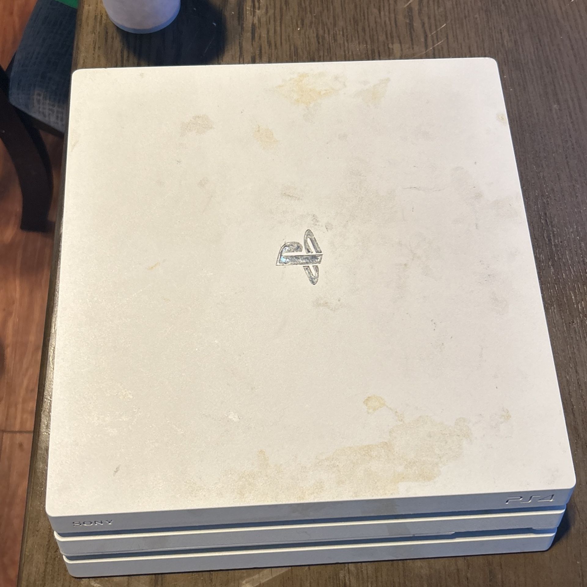 PS4 Pro (Console Only)