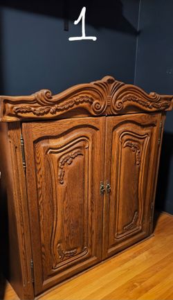 2 Cabinets