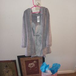 Girls Robes  Grey Robe M 8 Star Robe 7/8 owl Robe Size 7/8 