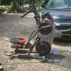 Bowflex max trainer M3 black/red