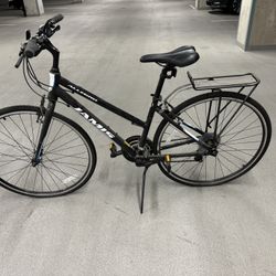 Janis Allegro Step-over Bike w/ Rack- Nov 11-15 DEAL!