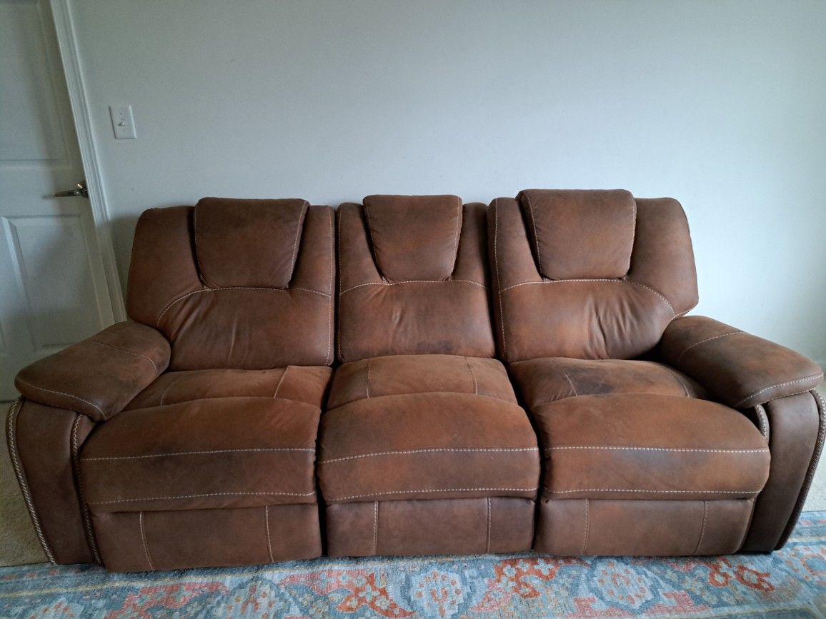Reclining Couch And Love Seat