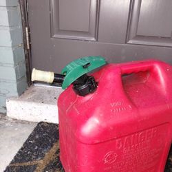 5 Gallon Gasoline Can