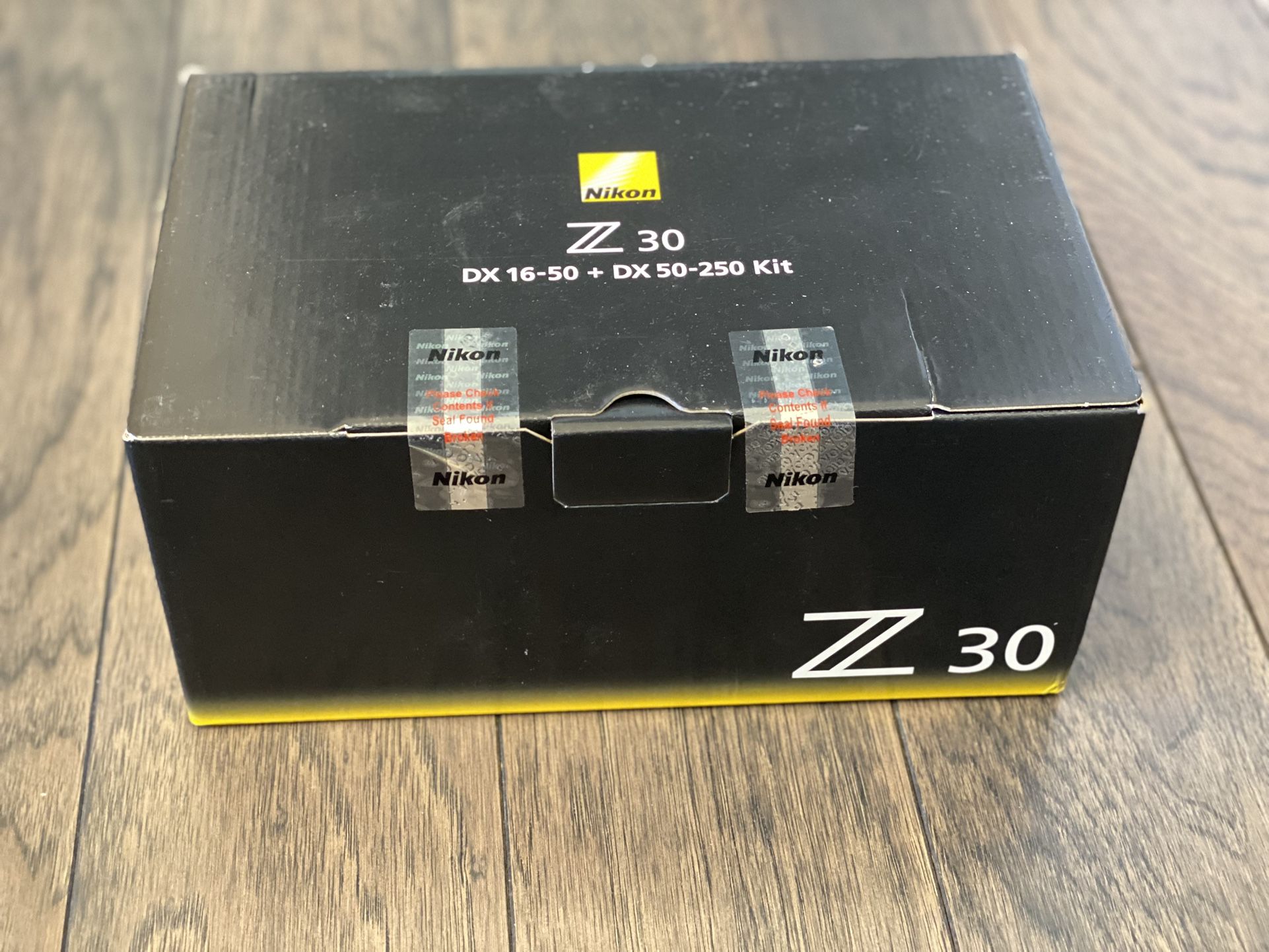 Nikon Z30 Mirrorless With 2 Lenses: 16-50 & 50 - 250mm - Brand New - Black & 2 Lenses