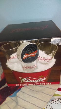 Budweiser gift pack