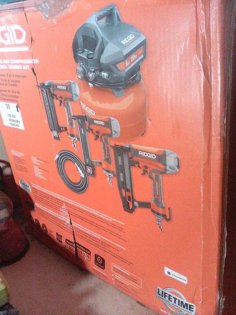 Ridgid 6 Gallon Air Compressor