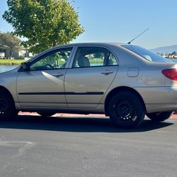 2005 Toyota Corolla
