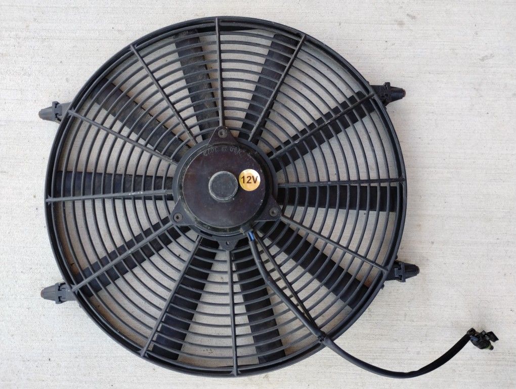 12 Volt Radiator Fan