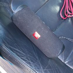 Jbl Flip 5 Bluetooth Speaker 