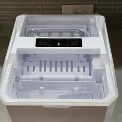 Counter top nugget ice maker
