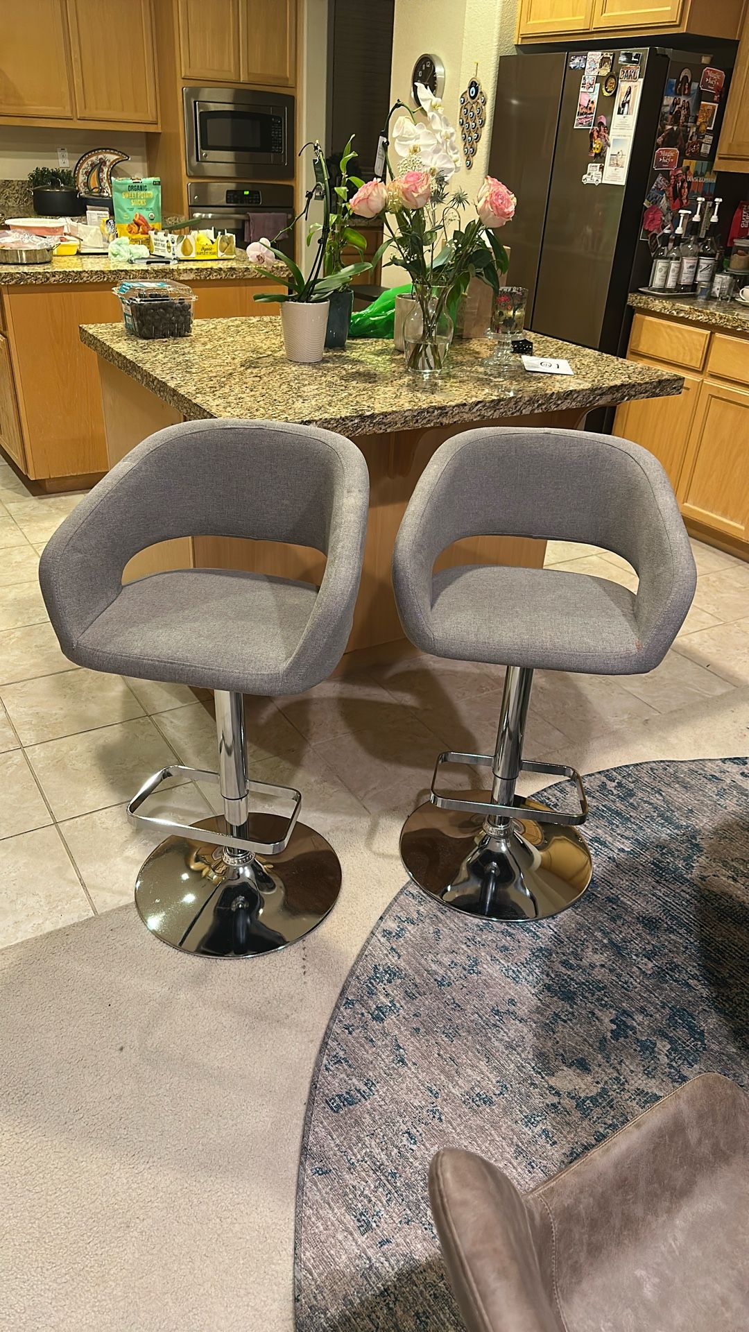 Counter Chairs/Stools 