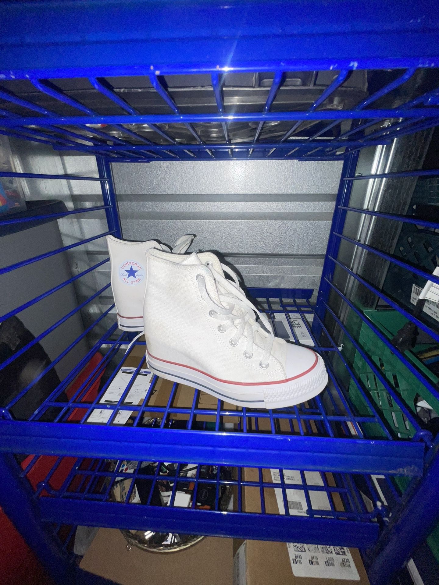 Converse Size 7
