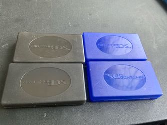 Nintendo Ds game holder cases