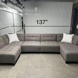 Free Delivery- Gray Ushaped Sectional Sofa with Right Facing Chaise 