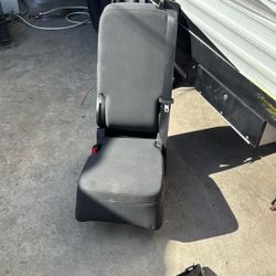 2021 Chevy Silverado 2500hd Jump Seat Consol