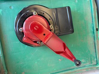 Briggs & Stratton 3.5 HP Wind-Up Starter with remote release