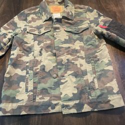 Levi’s Youth Denim Camouflage jacket 13 to 15