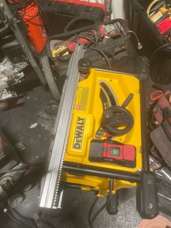 Dewalt table Saw is lake new work good. $150