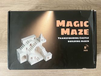 Magic Maze Transforming Castle Building Blocks