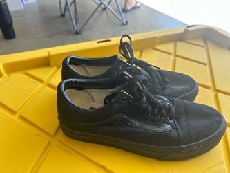 Black vans