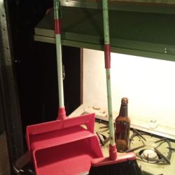 Mini Broom and Dust Pan