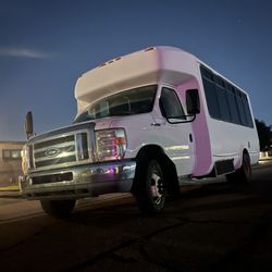 2009 Ford E450