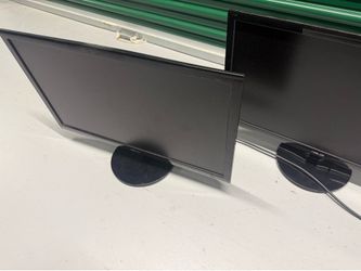 2 Asus VS248H-P monitors