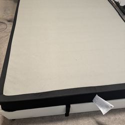 Queen Box Spring – Clean, Sturdy, Great Condition