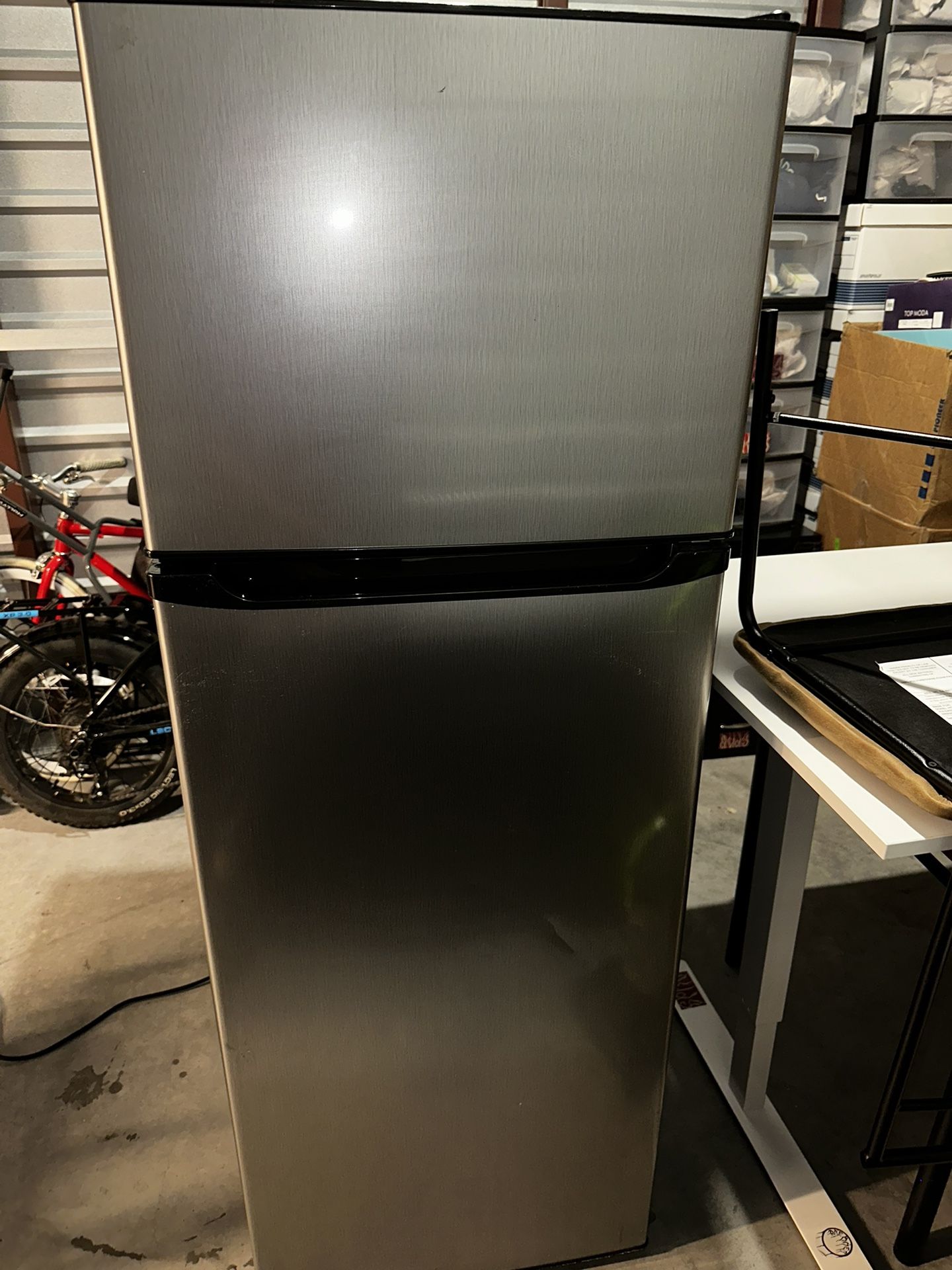 Galanz Refrigerator And Freezer