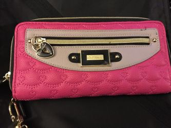 Betsyville wallet