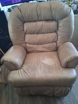 Oversized recliner