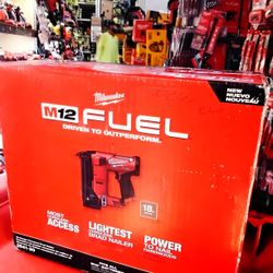 Milwaukee M12 FUEL 18 Ga Compact Brad Nailer. Tool-Only