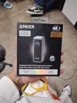 Anker Hybrid Charger