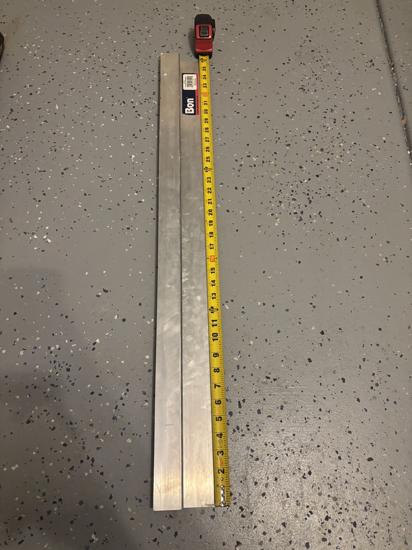 Bon Tool 3 ft Featheredge Magnesium