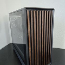 Mid Teir Gaming Pc