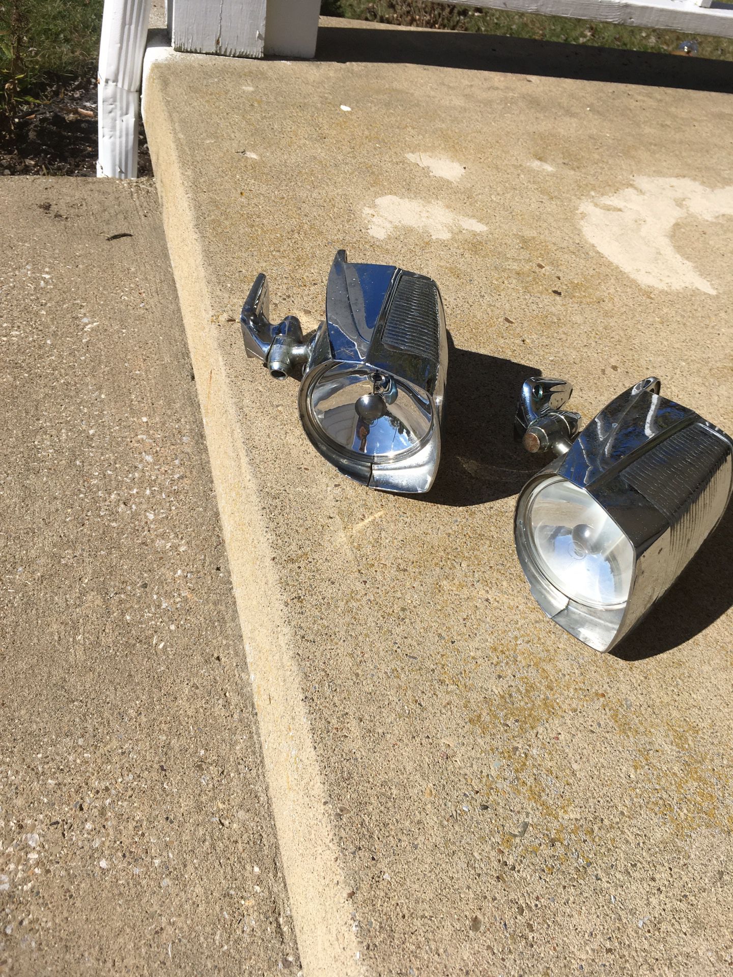 Rat rod side view mirrors with lights trade