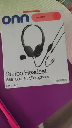 Stereo Headset with microphone $12